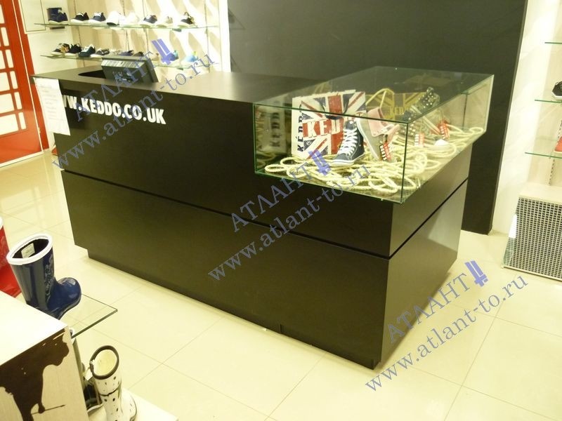 Кассовый стол для магазина обуви KEDDO